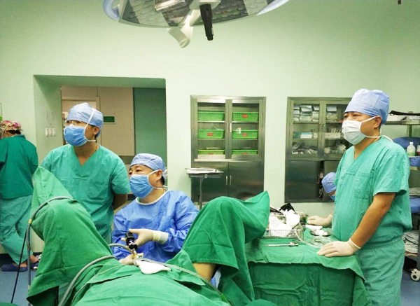 手术室1.jpg 手术室1.jpg
