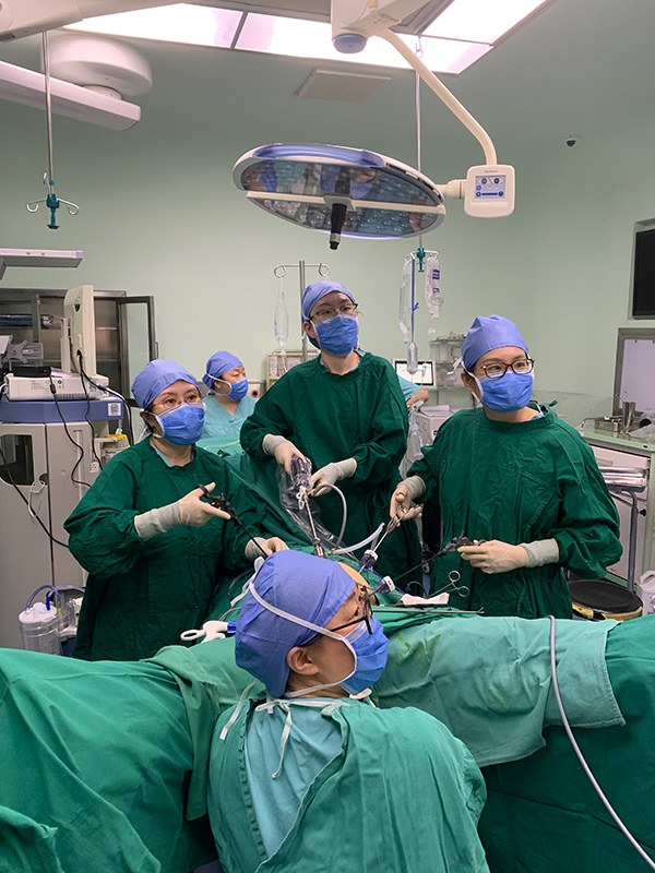 妇科腹腔镜手术.jpg 妇科腹腔镜手术.jpg